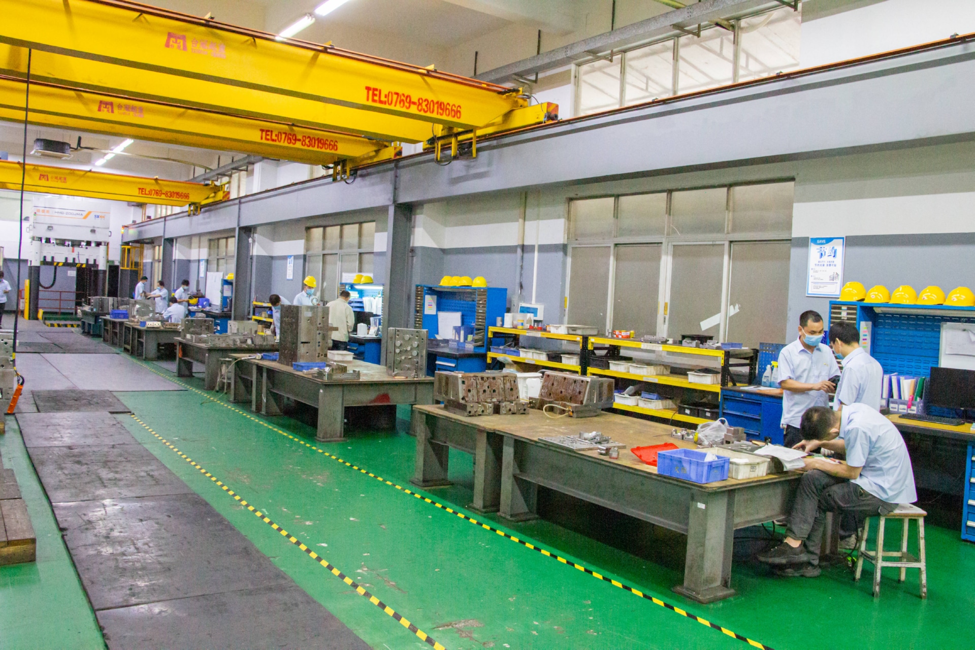 塑胶模具加工制作生产工艺流程图片