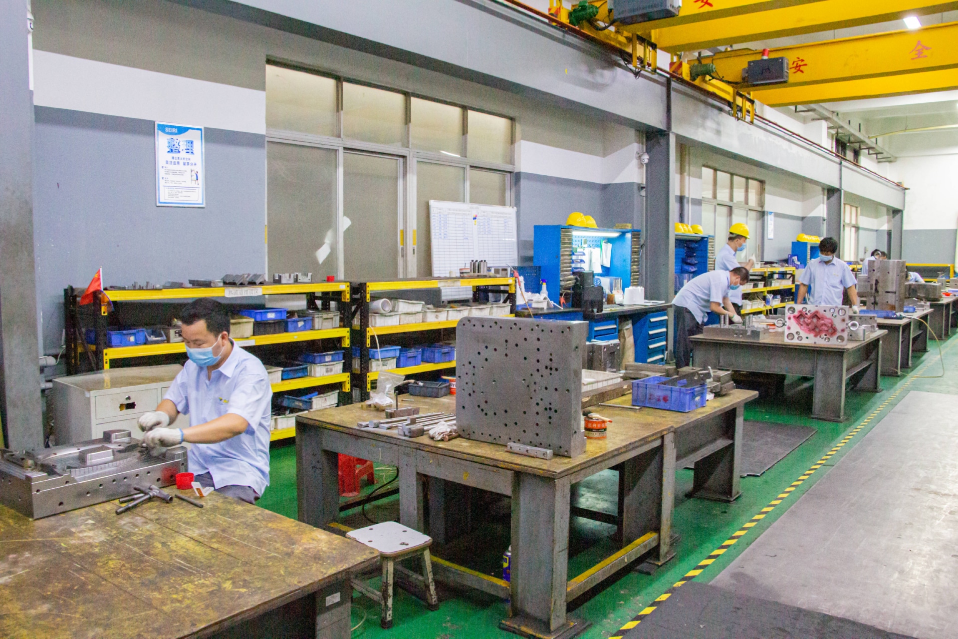 塑料模具加工和模具制造的区别是什么呢?哪个好?